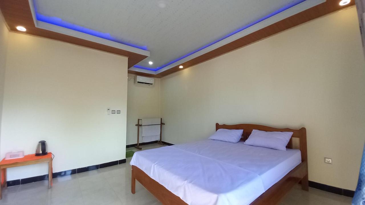 Benedict Guesthouse By Mori Hospitality Labuan Bajo Exteriör bild