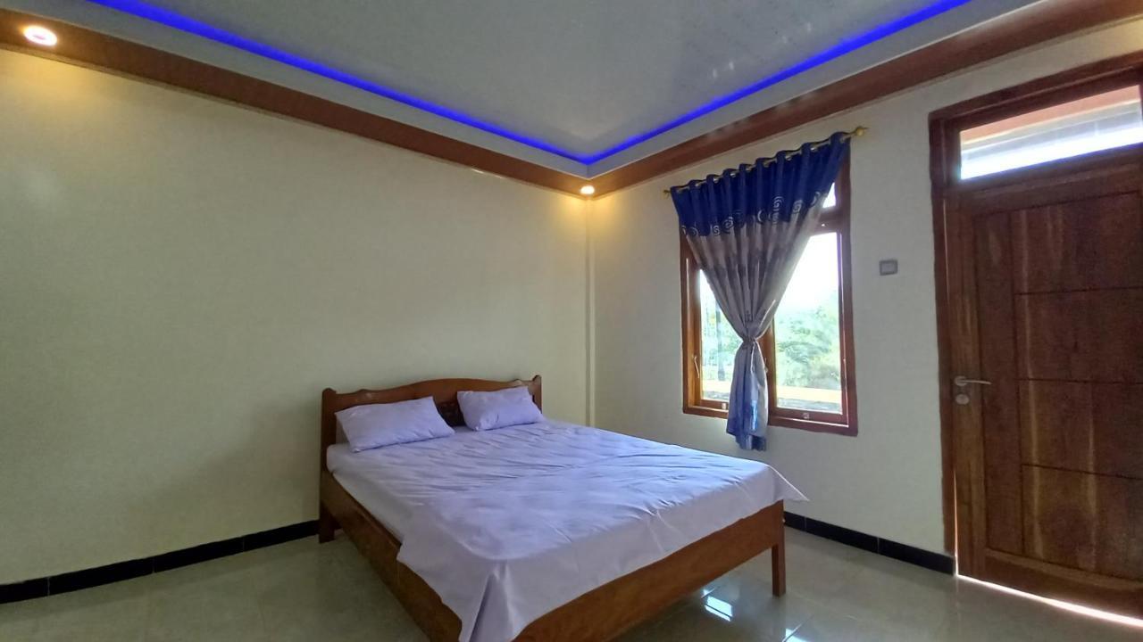 Benedict Guesthouse By Mori Hospitality Labuan Bajo Exteriör bild